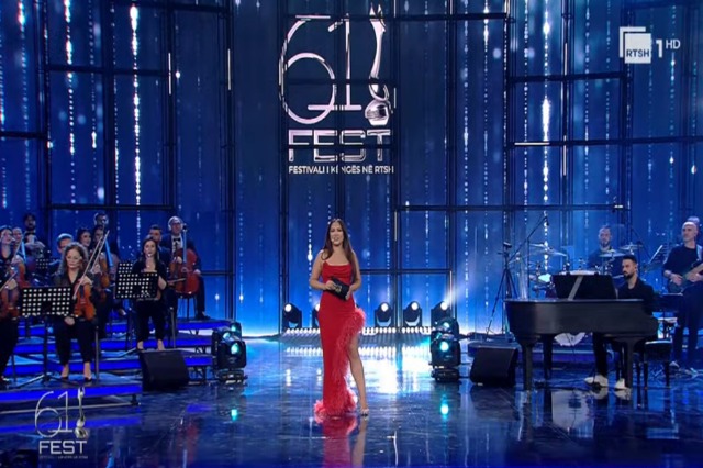 Nostalgji me hitet më të bukura shqiptare, magjia e natës së tretë të Festivalit të Këngës në RTSH